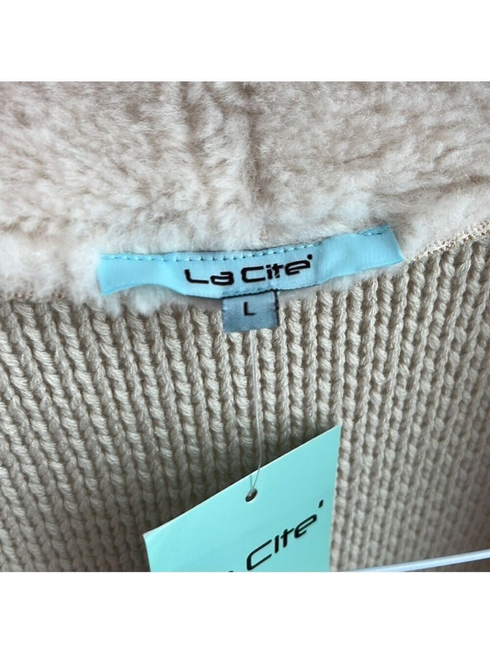 La Cite Acrylic and Wool Knitted Jacket - Picture 10 of 12